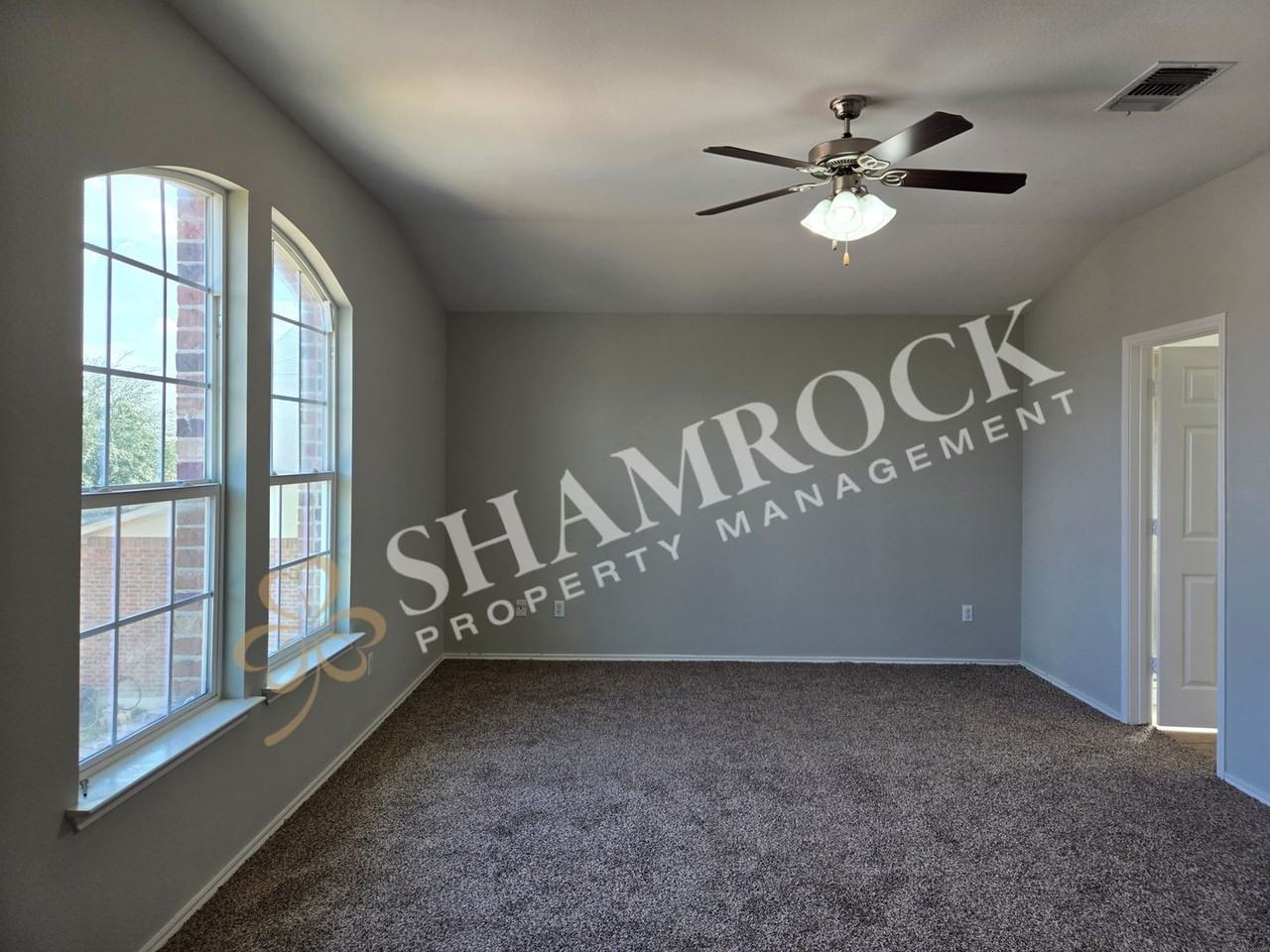 6509 Tejas Dr - Photo 7 of 14