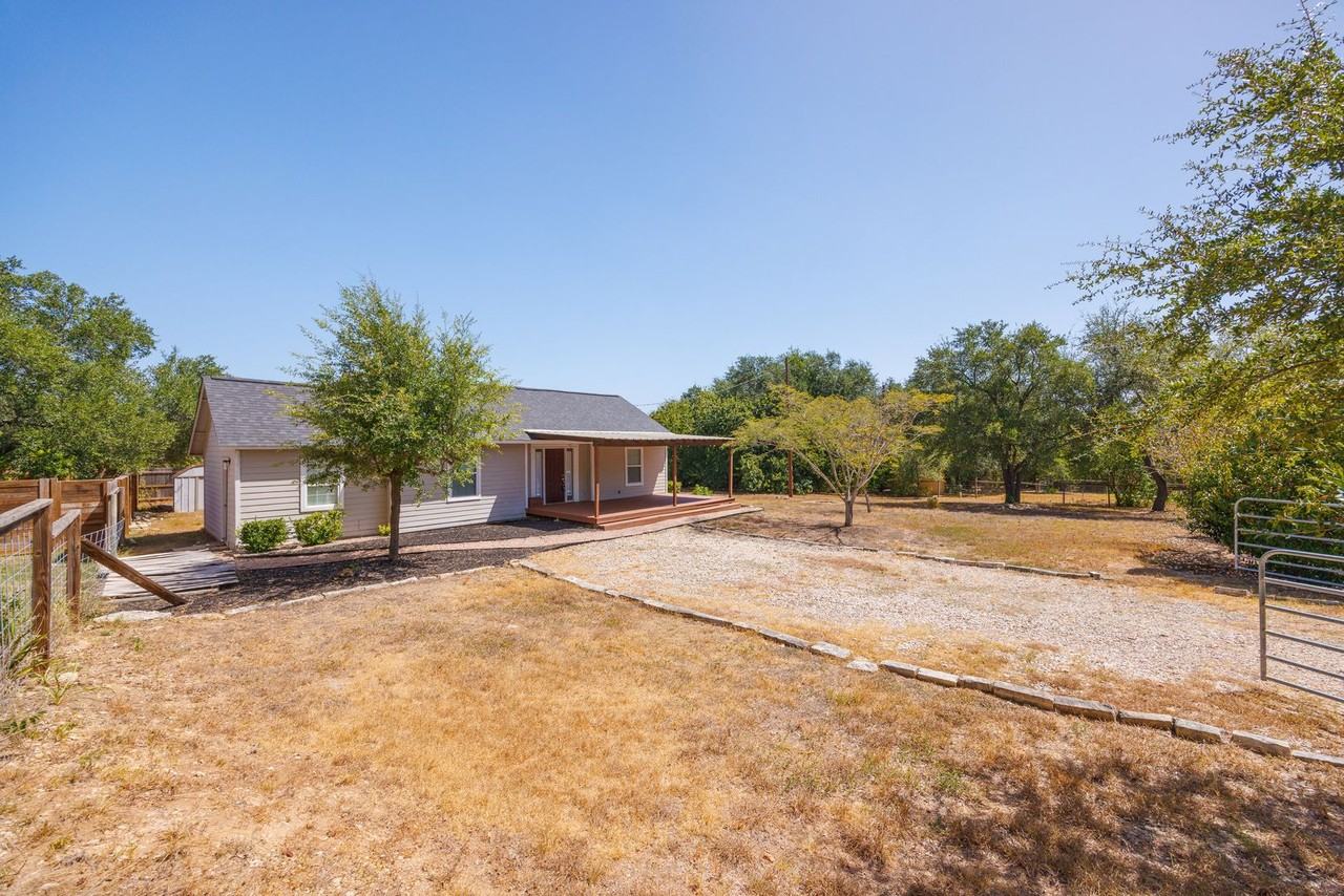 14708 Foy Dr - Photo 2 of 17