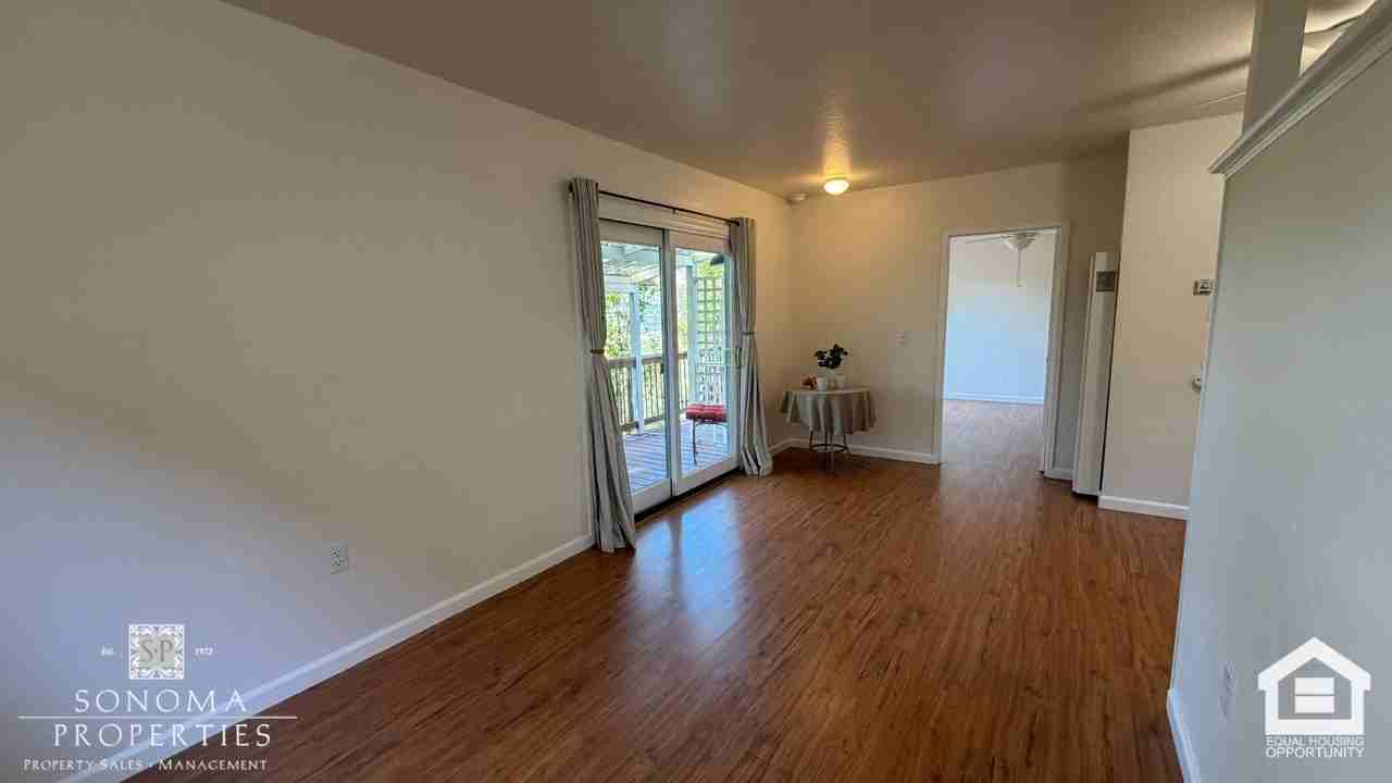217 1st St W - Photo 5 of 27