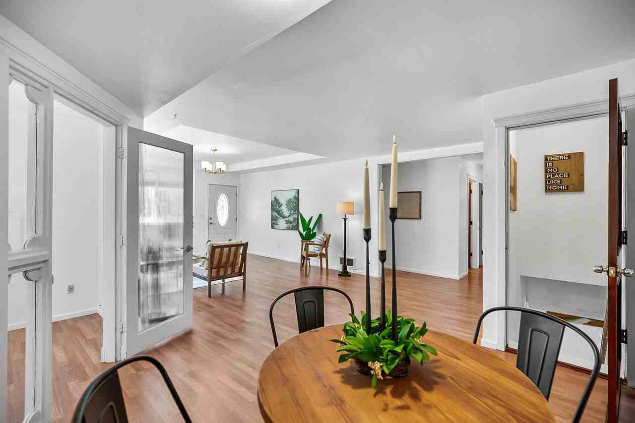 6609 Elliott Way - Photo 7 of 14