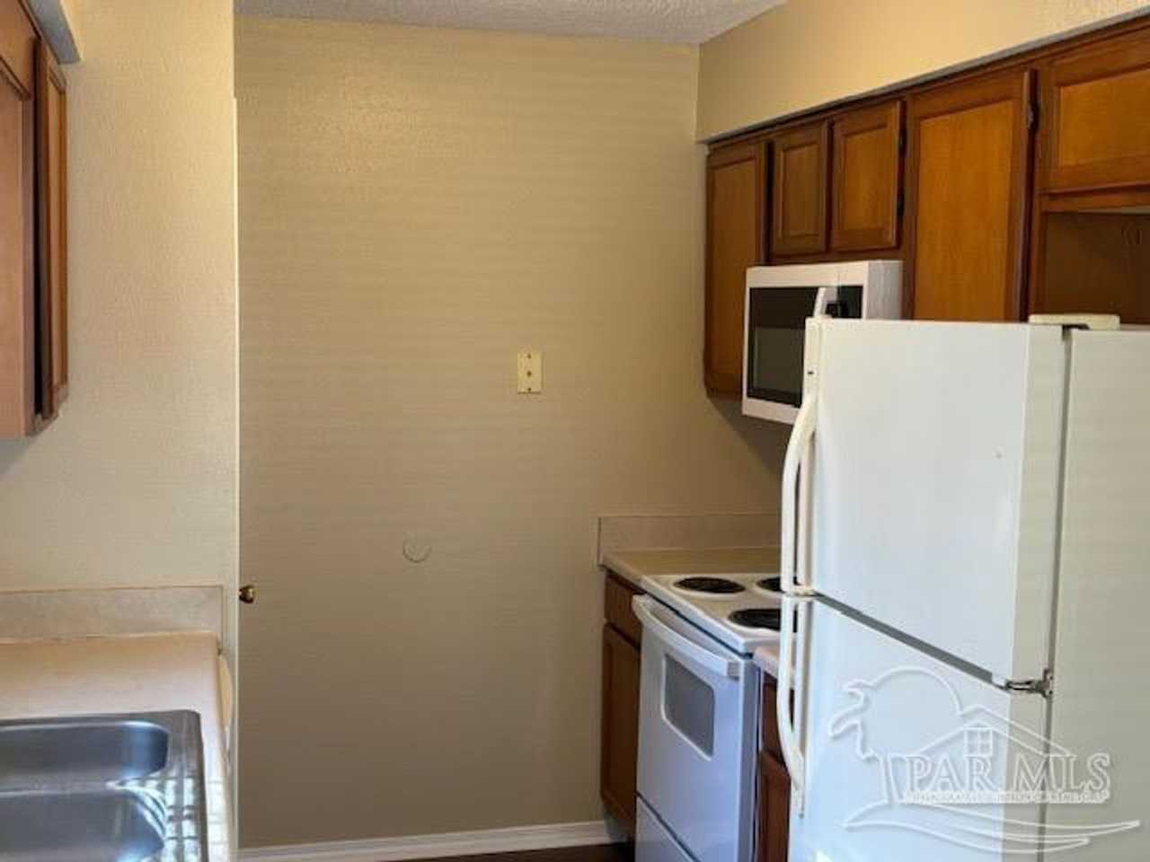 8931 Forest Oak Dr - Photo 5 of 5