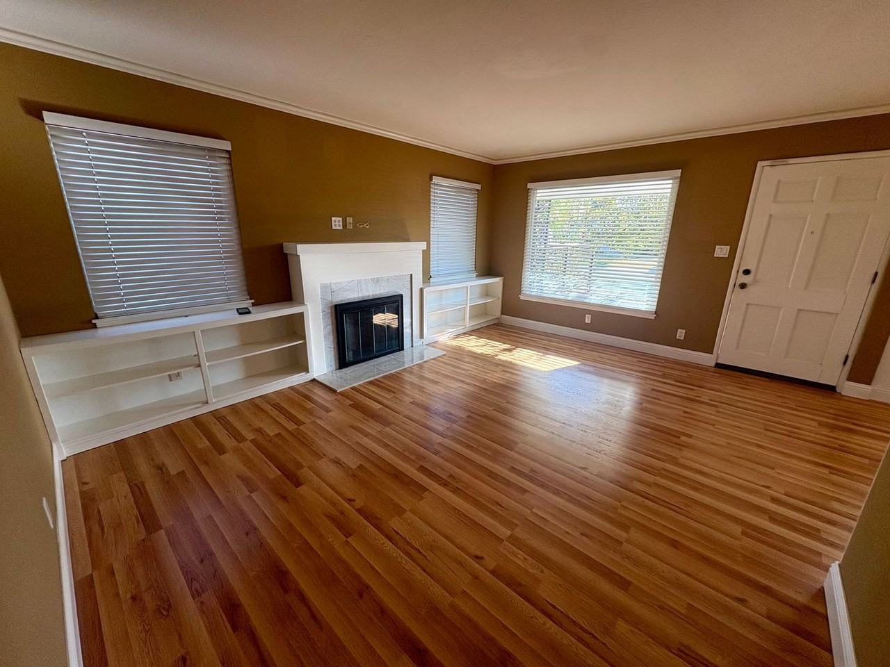 3406 67th St - Photo 3 of 22