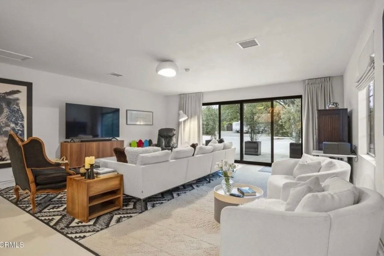 127 Fairway Ln - Photo 6 of 12