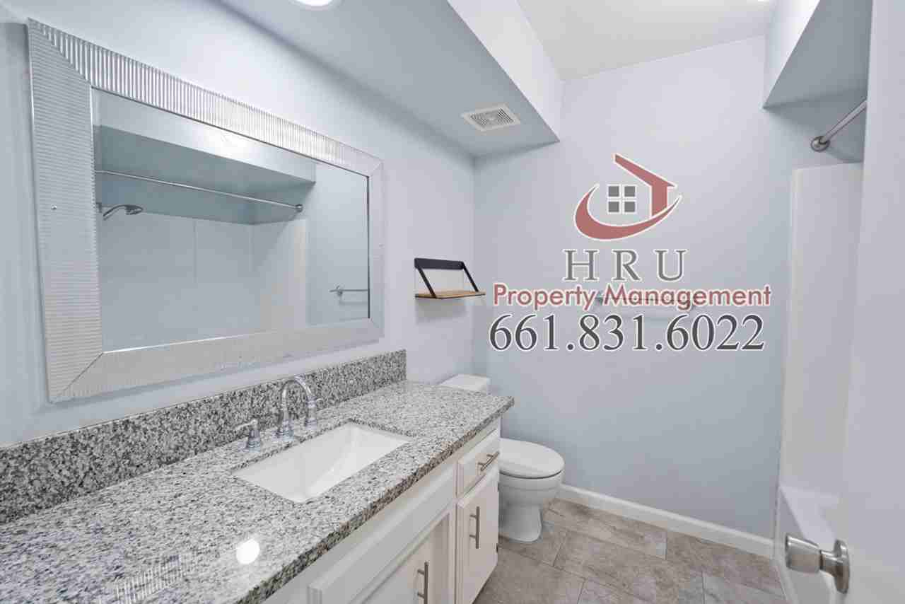 6816 Shelby Loop - Photo 3 of 17