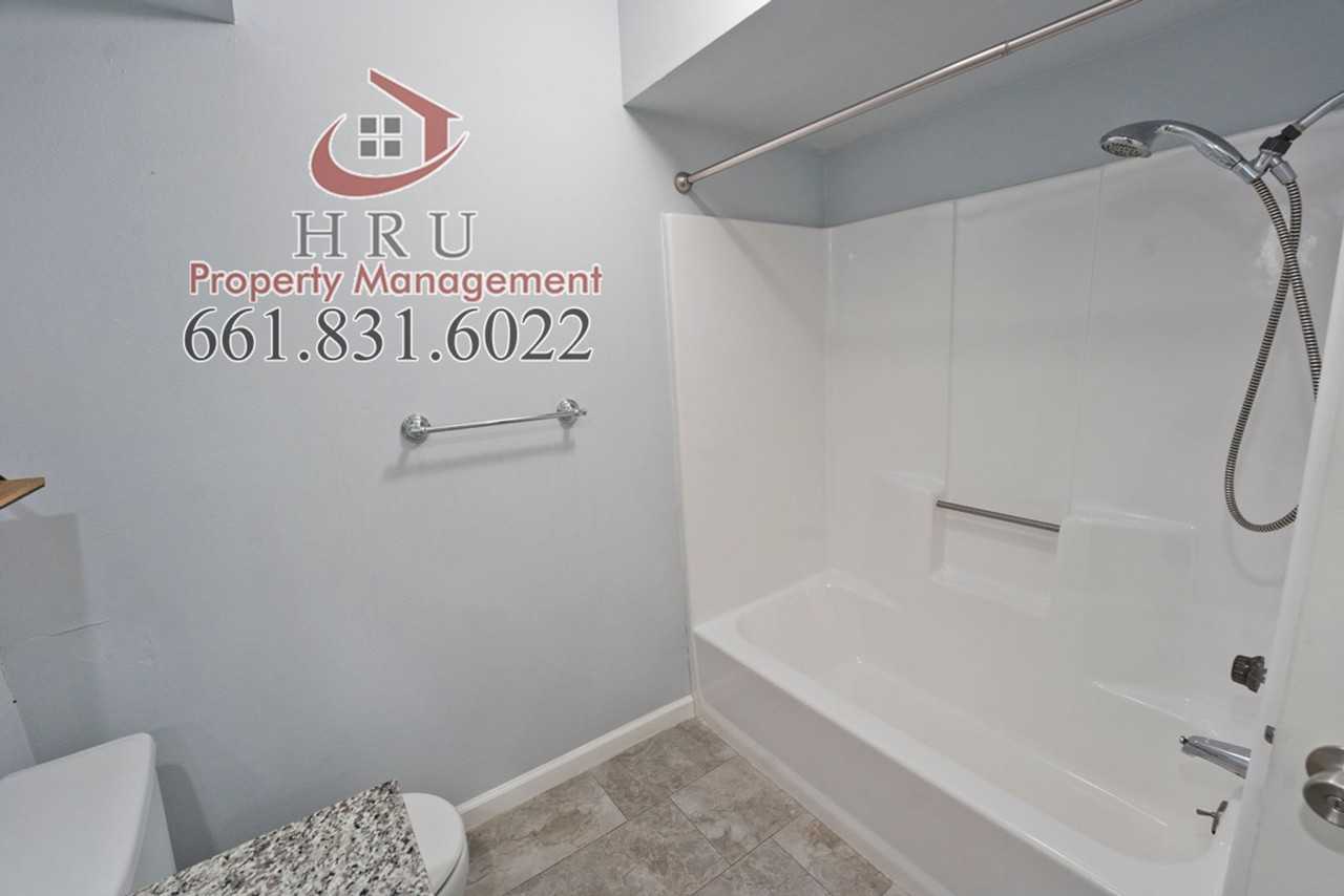 6816 Shelby Loop - Photo 4 of 17
