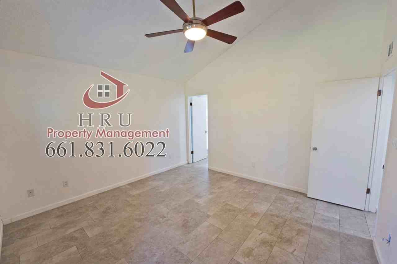 6816 Shelby Loop - Photo 6 of 17