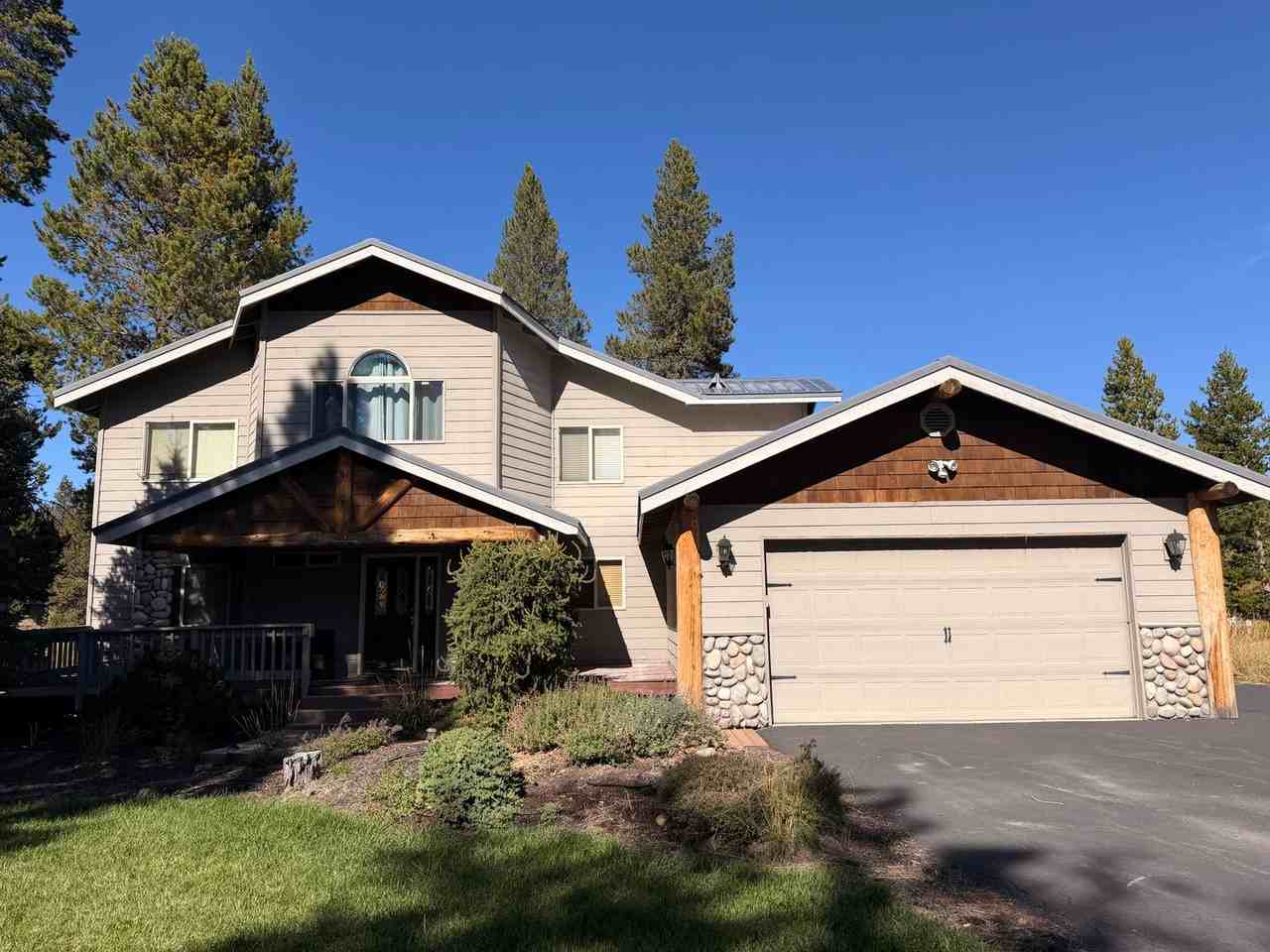 17127 Merganser Dr - Photo 4 of 34