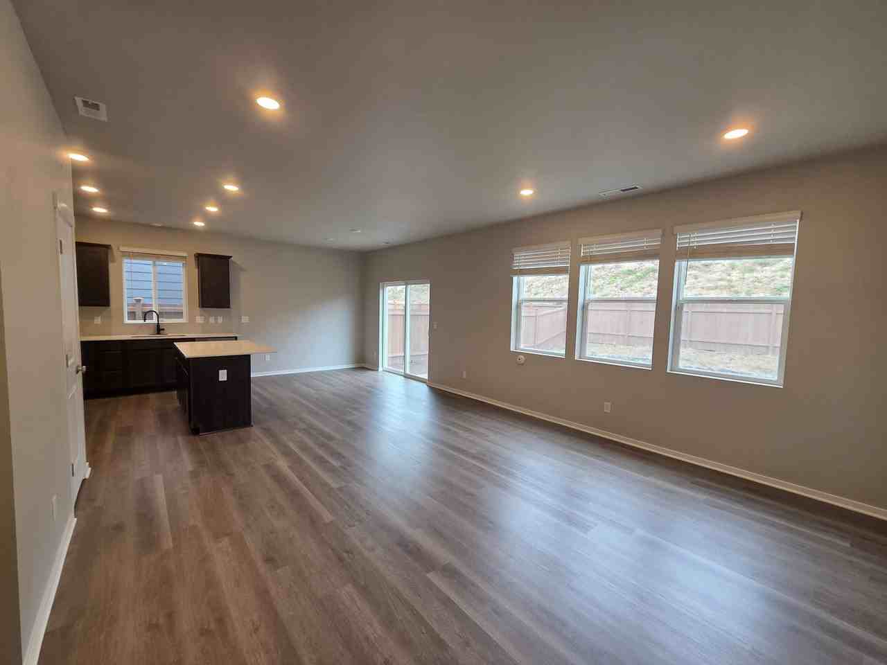 5932 Waverly Rd Sw - Photo 3 of 22