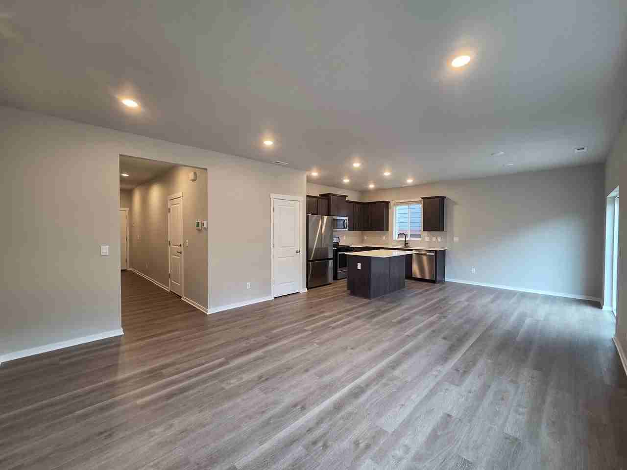 5932 Waverly Rd Sw - Photo 4 of 22