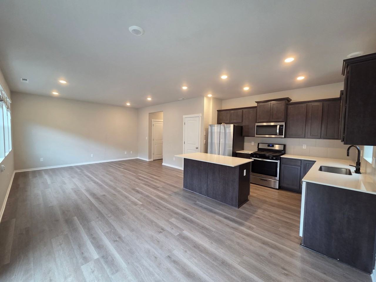 5932 Waverly Rd Sw - Photo 5 of 22