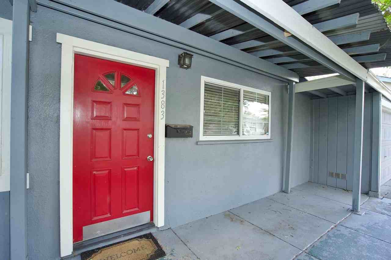 1383 Spruce St - Photo 3 of 20