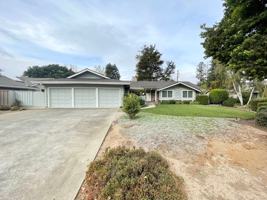 featured image of 1534 Marlbarough Ave