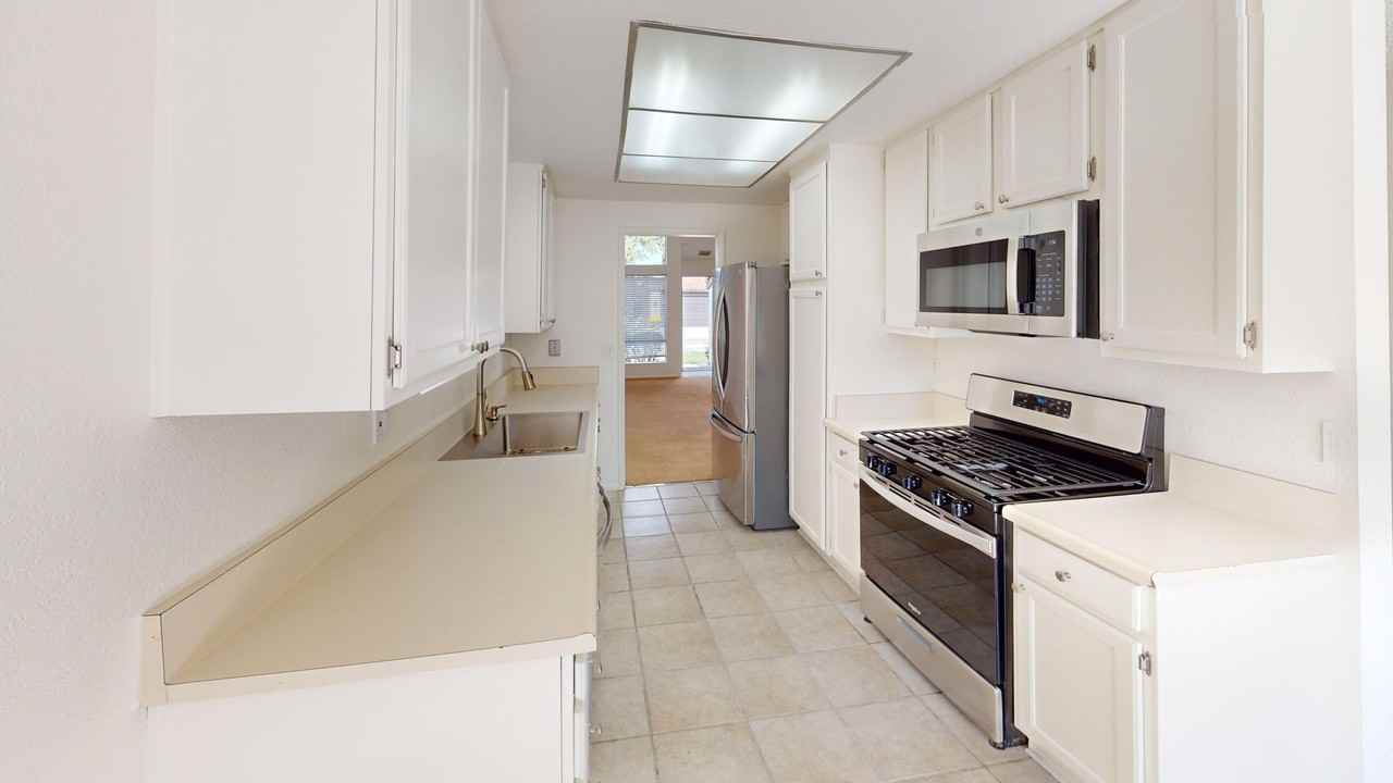 83 Del Oro Ct - Photo 6 of 20
