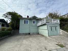 featured image of 6247 35th Ave Ne