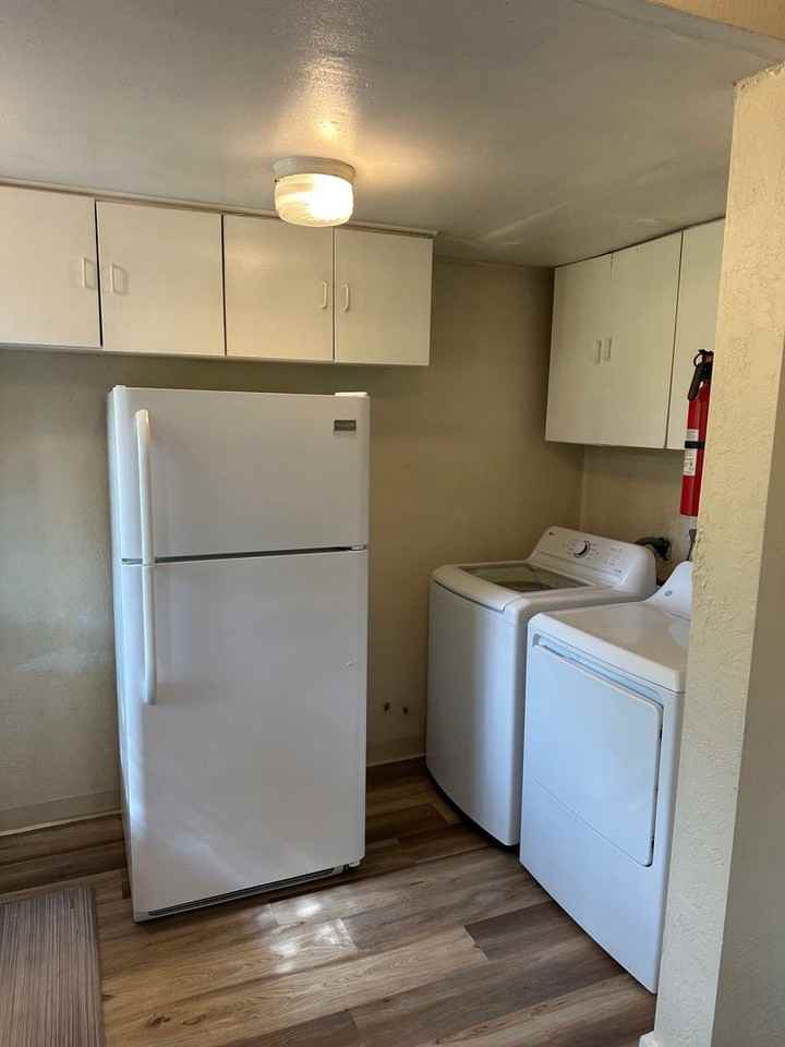 6247 35th Ave Ne - Photo 5 of 24