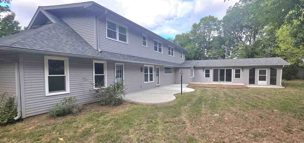 3312 S Graystone Ave - Photo 2 of 23