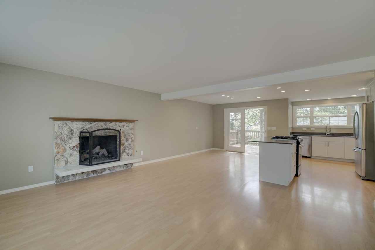 13930 122nd Ave Ne - Photo 3 of 25