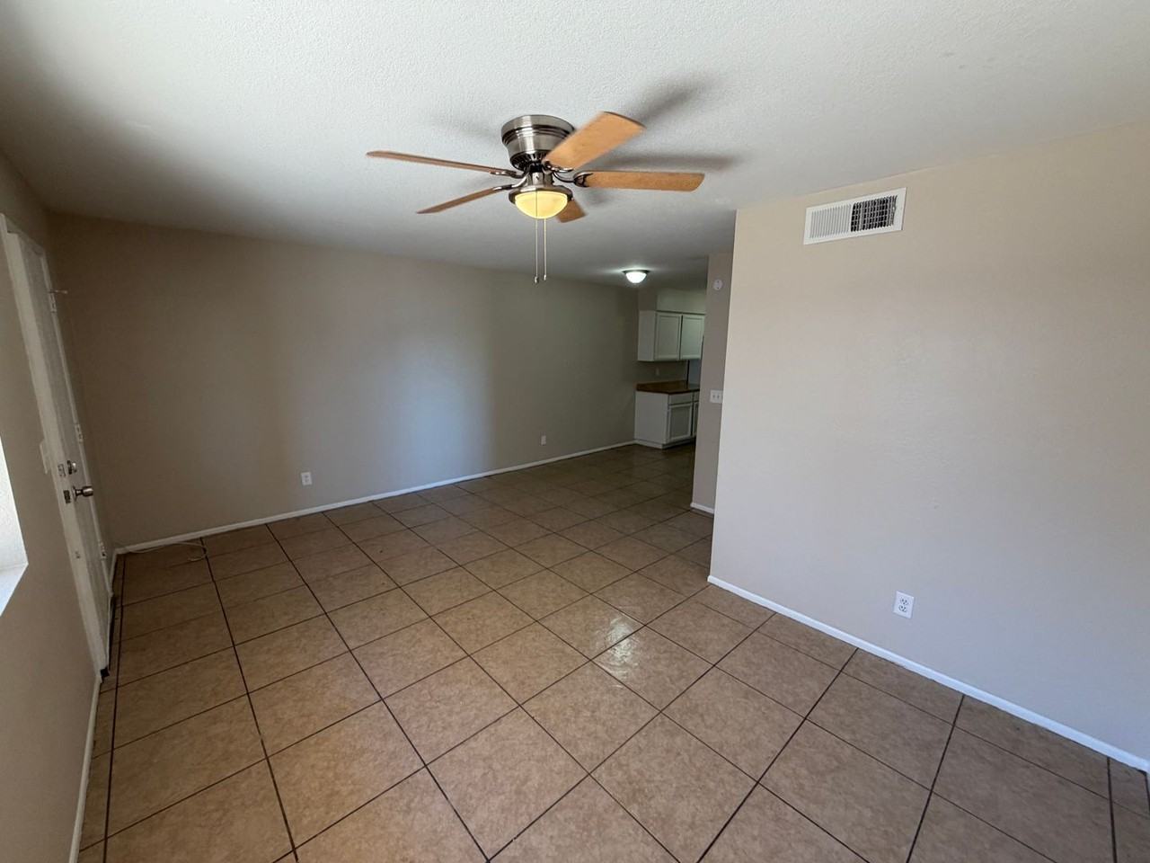 145 S Doran #2 - Photo 6 of 15