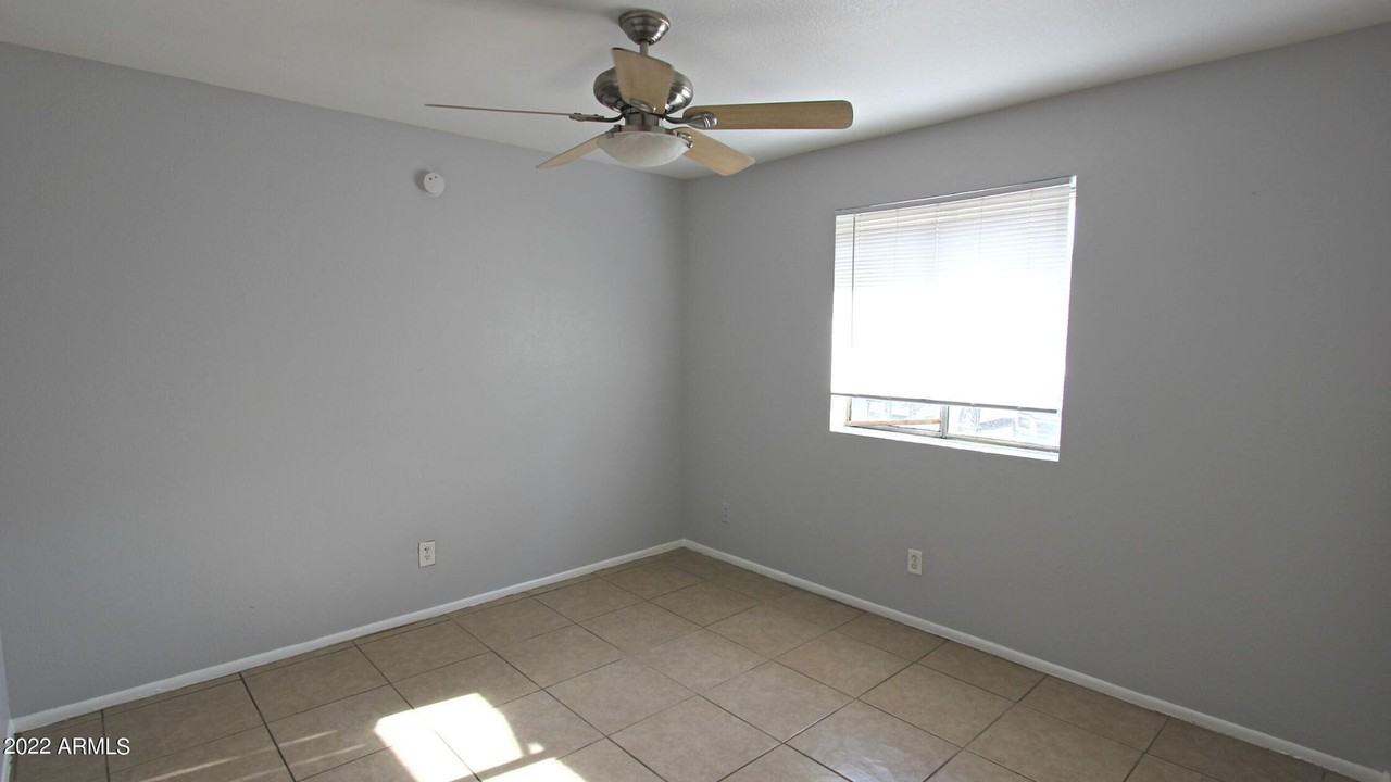 145 S Doran #4 - Photo 4 of 10