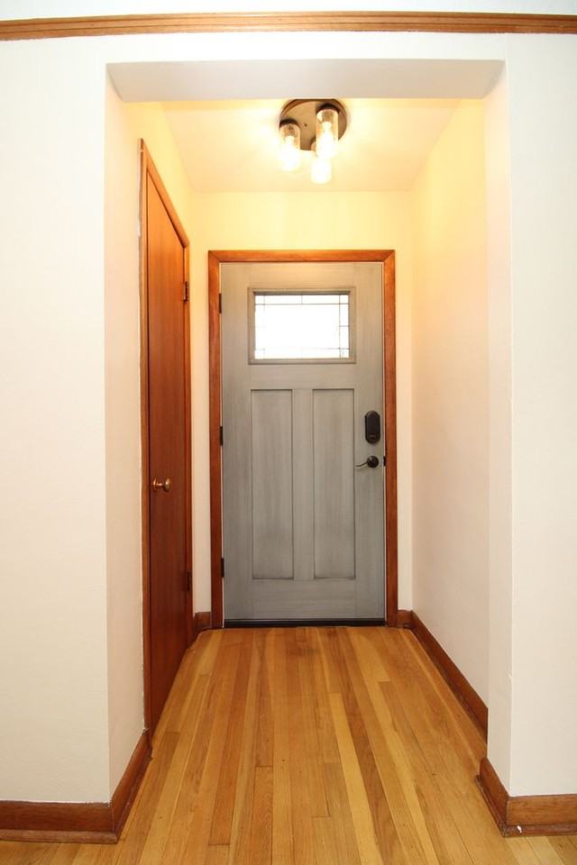 9823 Sw 55th Ave - Photo 4 of 29