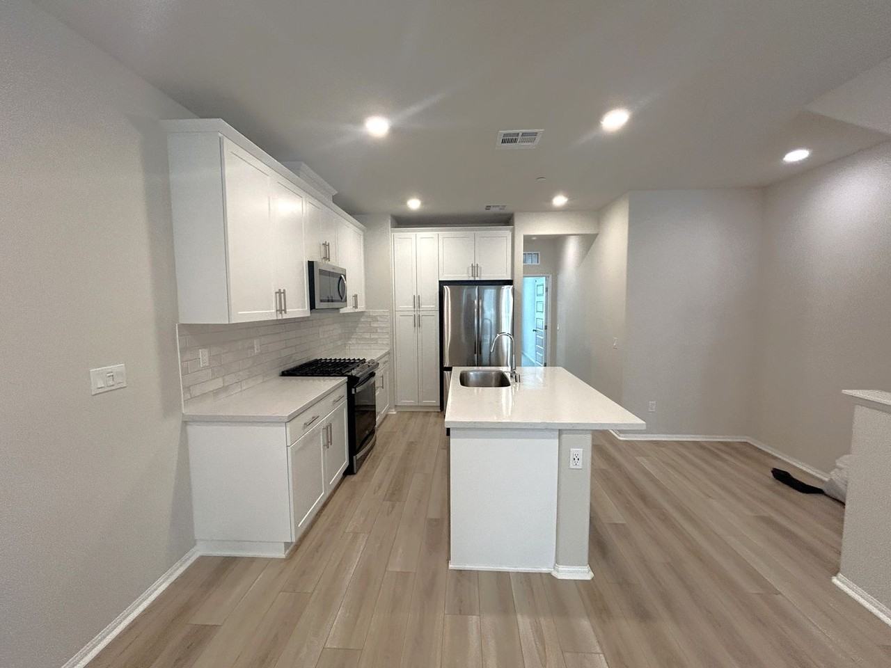 1696 Cayton Loop - Photo 5 of 23