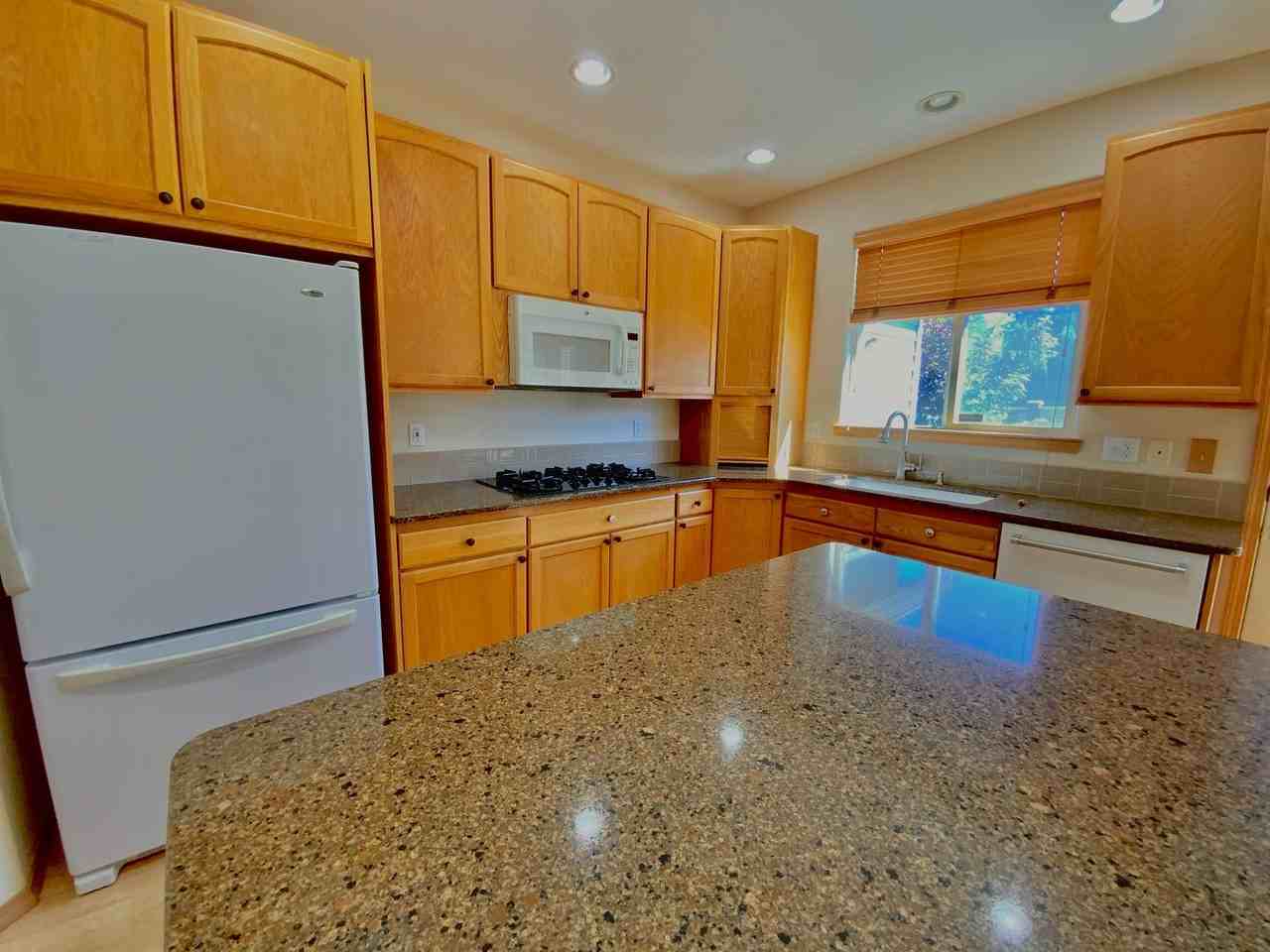 11311 45th Ave Se - Photo 4 of 26
