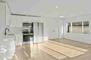 10205 A St S - Photo 1 of 1