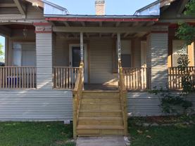1114 W Russell Pl - Photo 1 of 1