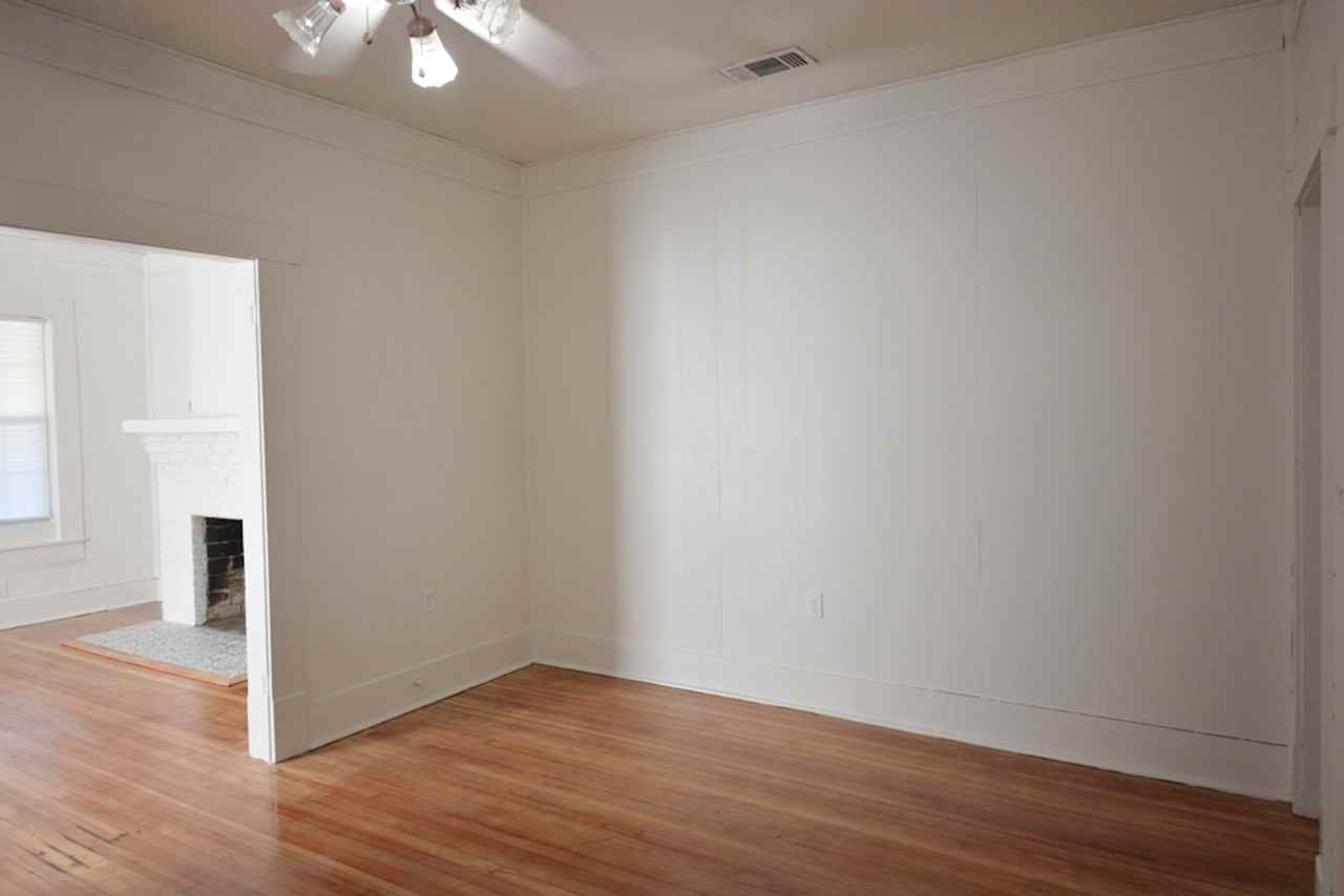 1114 W Russell Pl - Photo 7 of 24