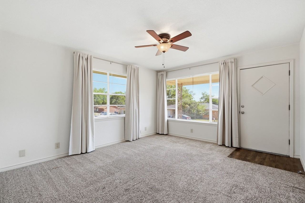 106 Pine St - Photo 2 of 19
