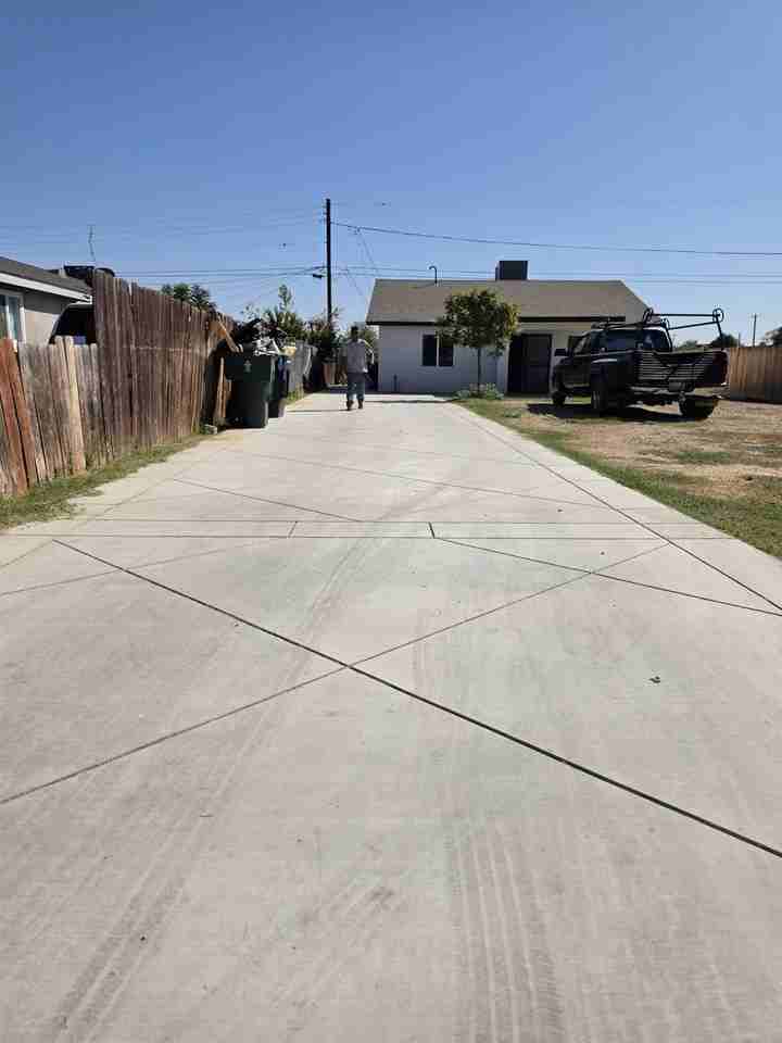 1501 Ralston St - Photo 6 of 36