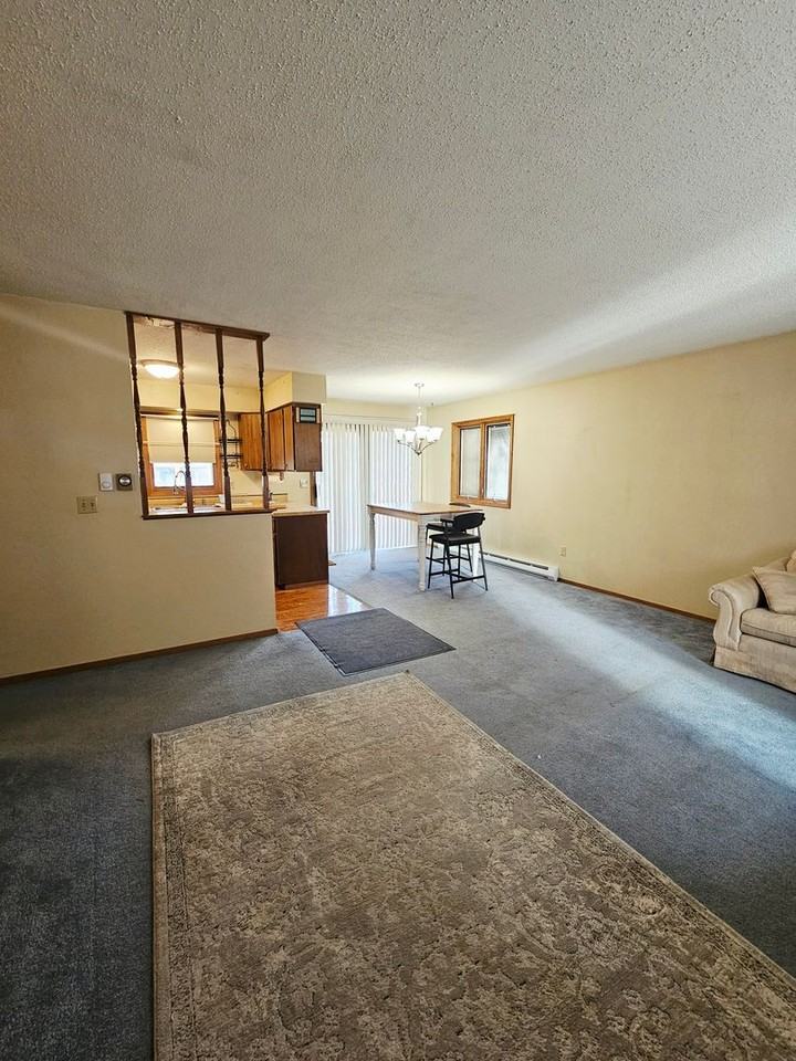 908 Antares Ct - Photo 3 of 27