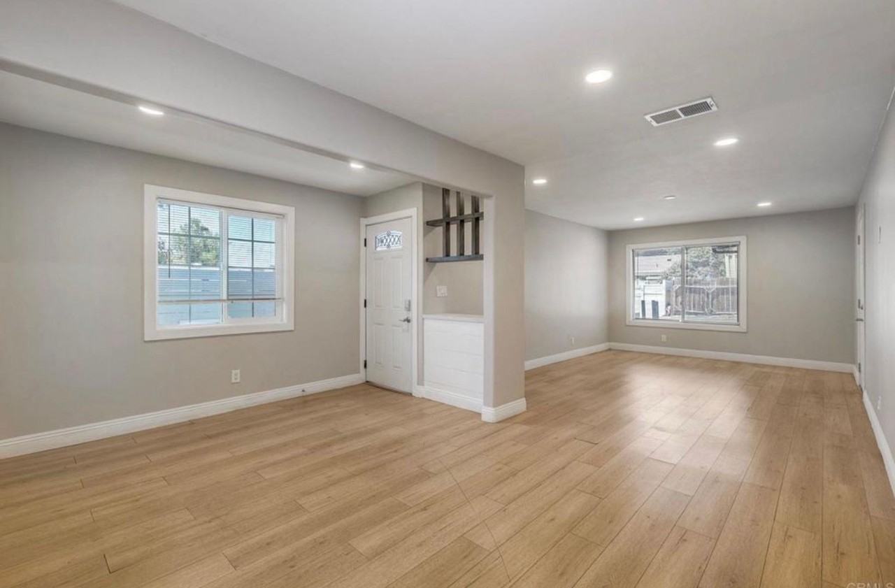 2723 Tish Ct - Photo 2 of 21