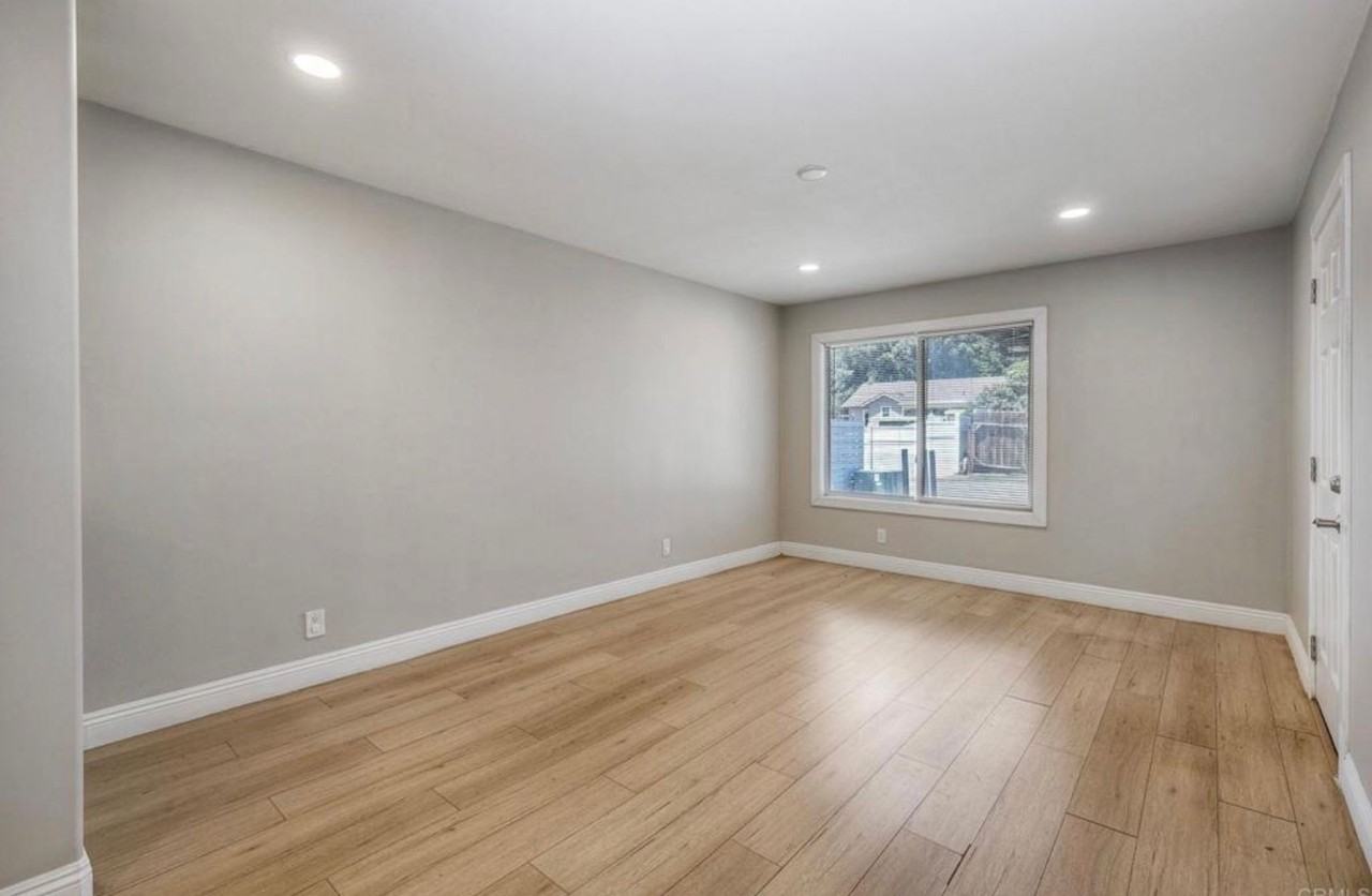 2723 Tish Ct - Photo 3 of 21