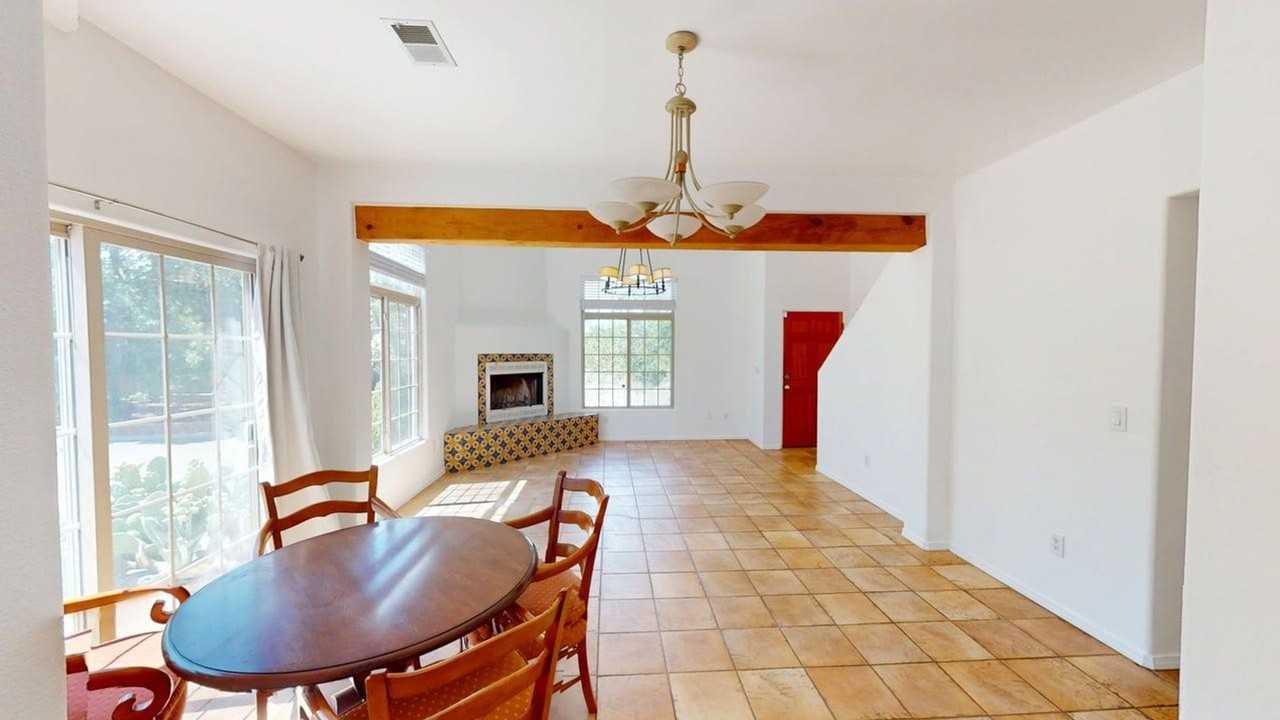 4255 Juniper Hill Ln - Photo 5 of 27