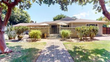 featured image of 1745 W San Madele Ave