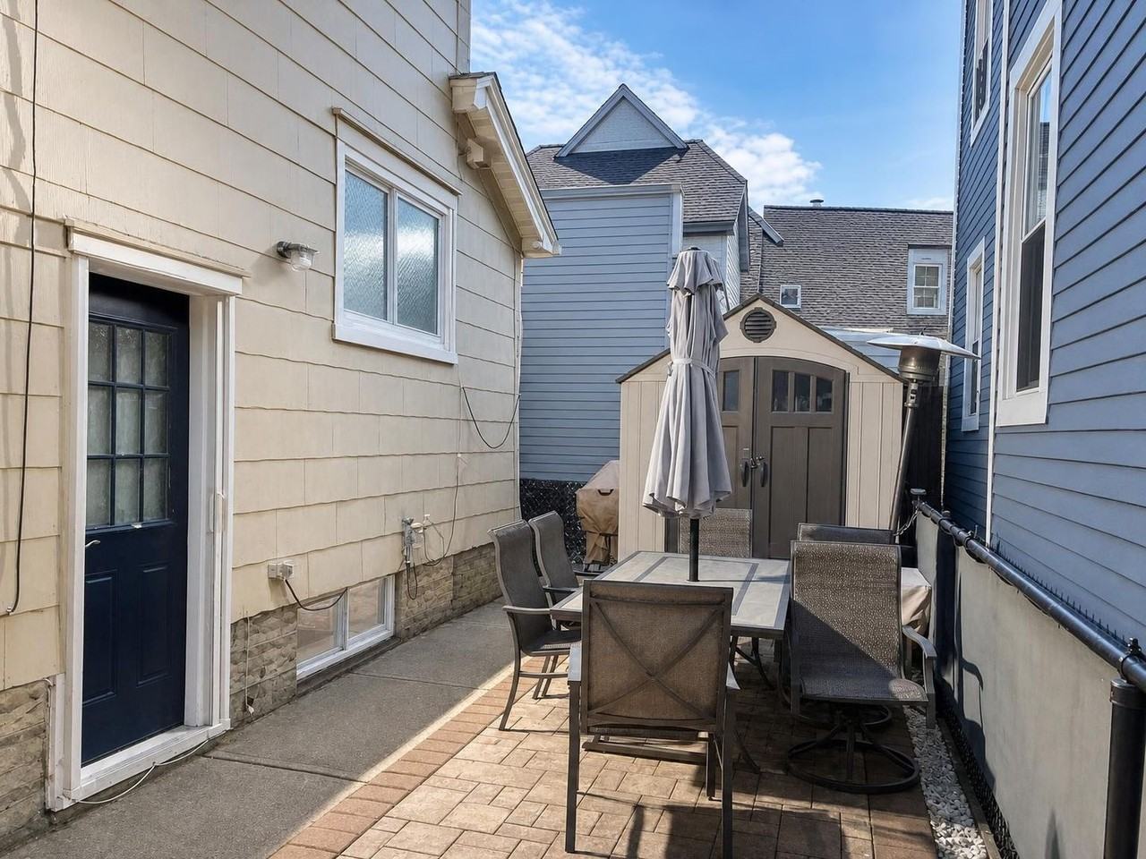 44 Overlook Ave - Photo 4 of 20