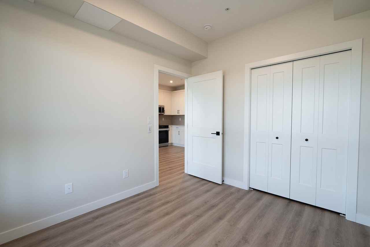 1802 - 1802 Mahogany Blvd Se - Photo 6 of 20