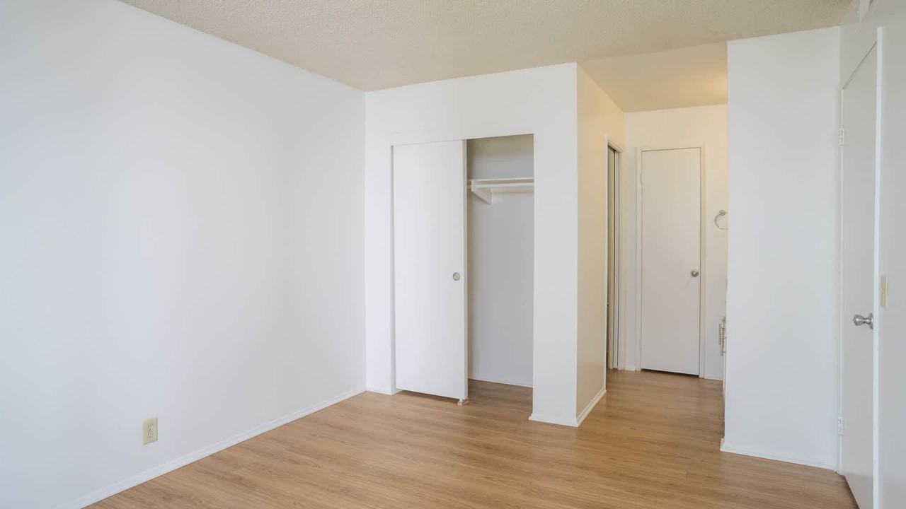Ocean Crest - Photo 5 of 39