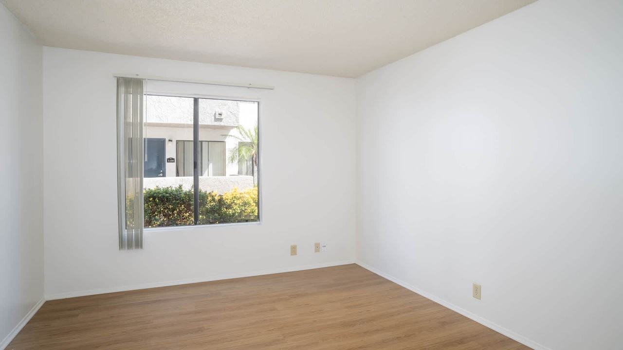 Ocean Crest - Photo 6 of 39