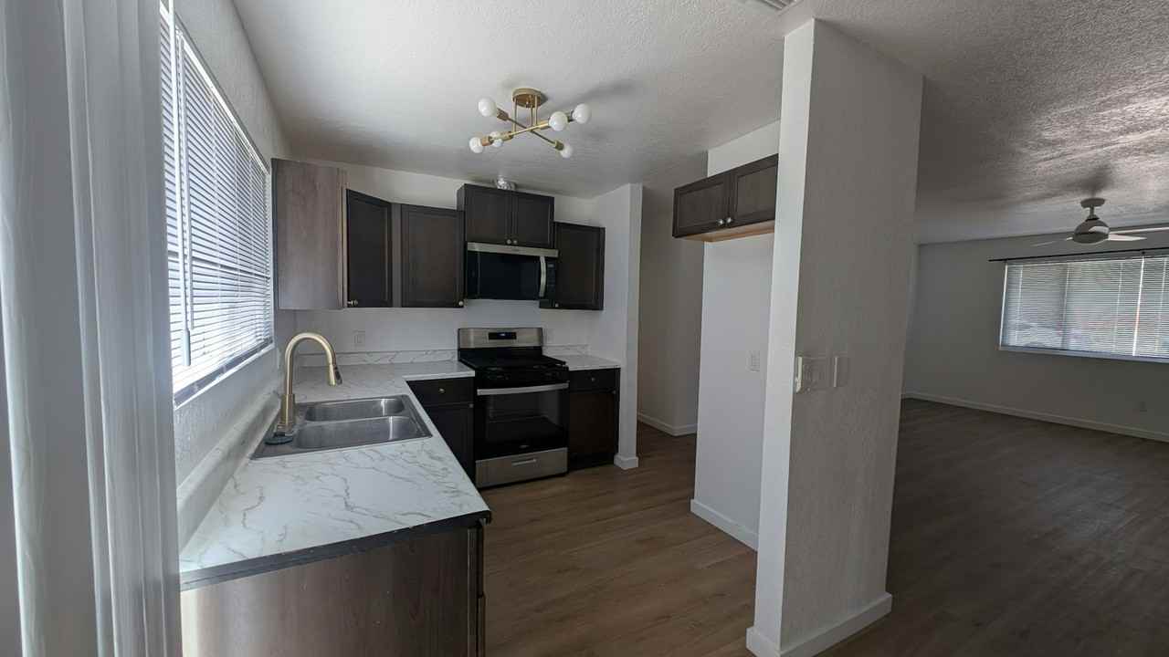 65837 Cahuilla Avenue - Photo 7 of 16