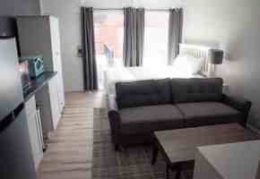 featured image of 1719 Central Ave #218