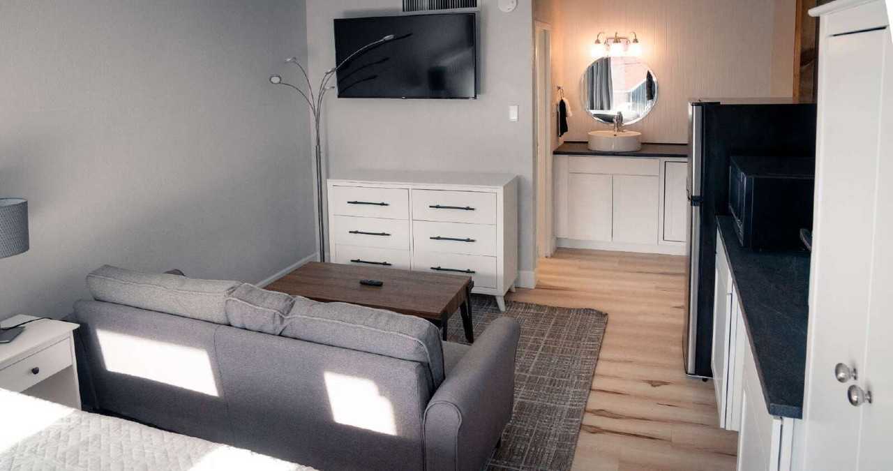 1719 Central Ave #218 - Photo 5 of 10