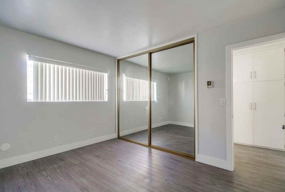 1254 Robinson Avenue - Photo 7 of 19