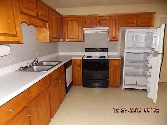 901 Rice Ct - Photo 5 of 16
