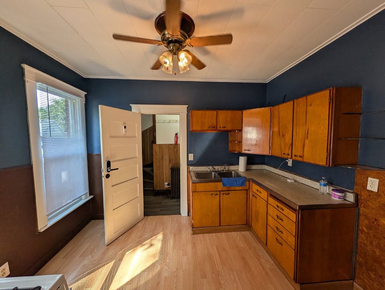 202 E Barker Ave #3 - Photo 6 of 43