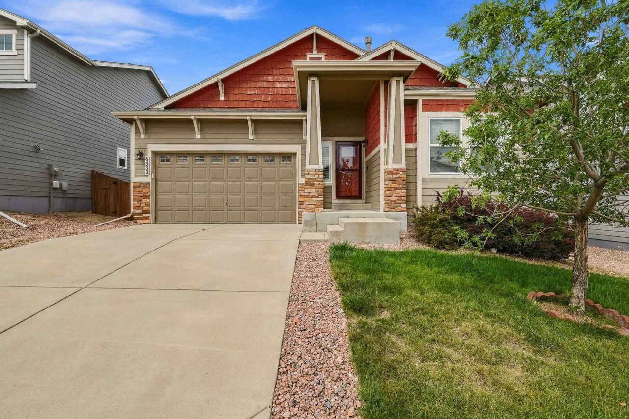 6332 Tramore Way - Photo 5 of 50
