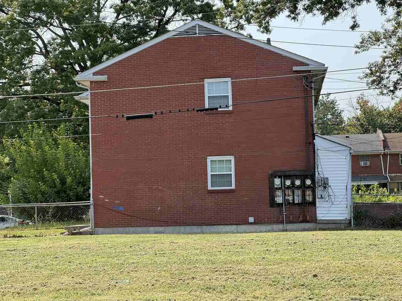 3405 Chauncey Avenue - Photo 6 of 33