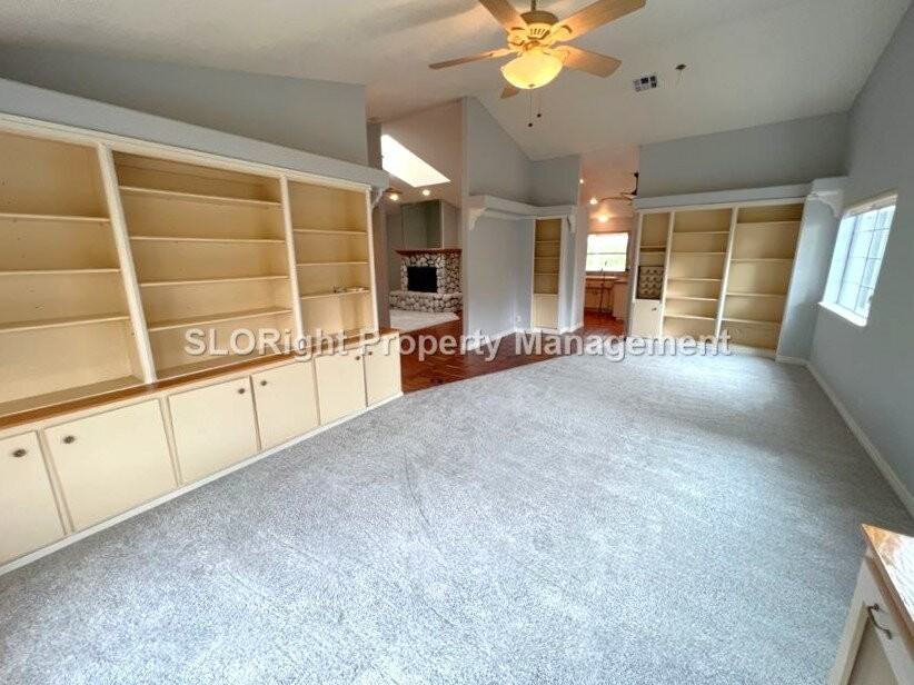 230 Via Promesa - Photo 4 of 22