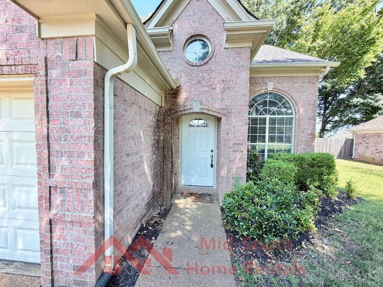 11236 Wolf Woods Dr - Photo 3 of 31